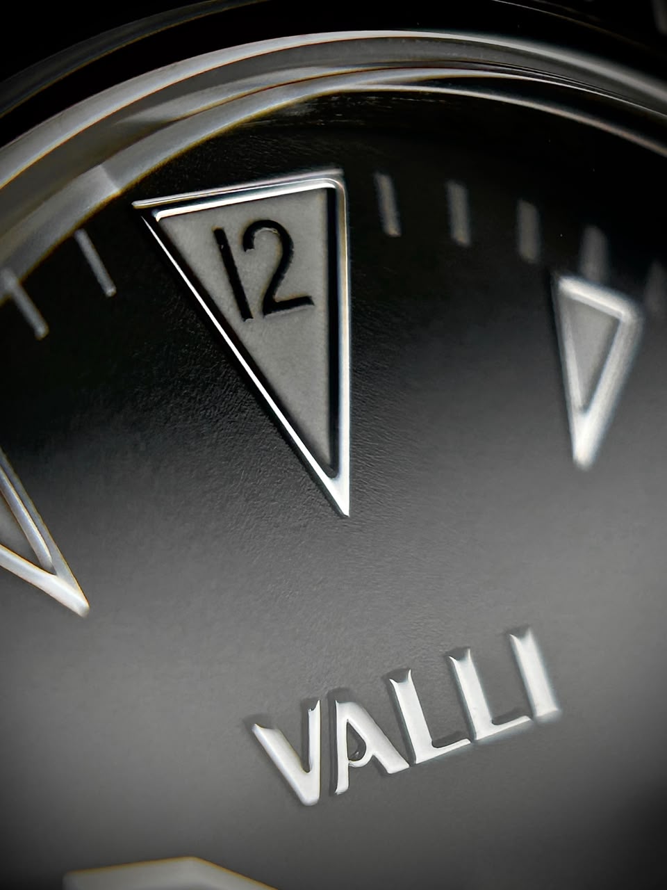 Exclusivo 067 Watches